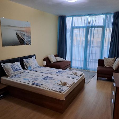 Apartments In Black Sea Star Complex Szozopol Szoba fotó